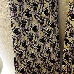 Valeria Boldi golf motif  figure tie